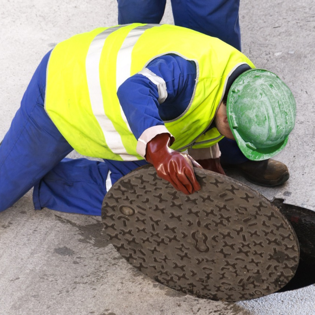 Desentupimento na Rua
